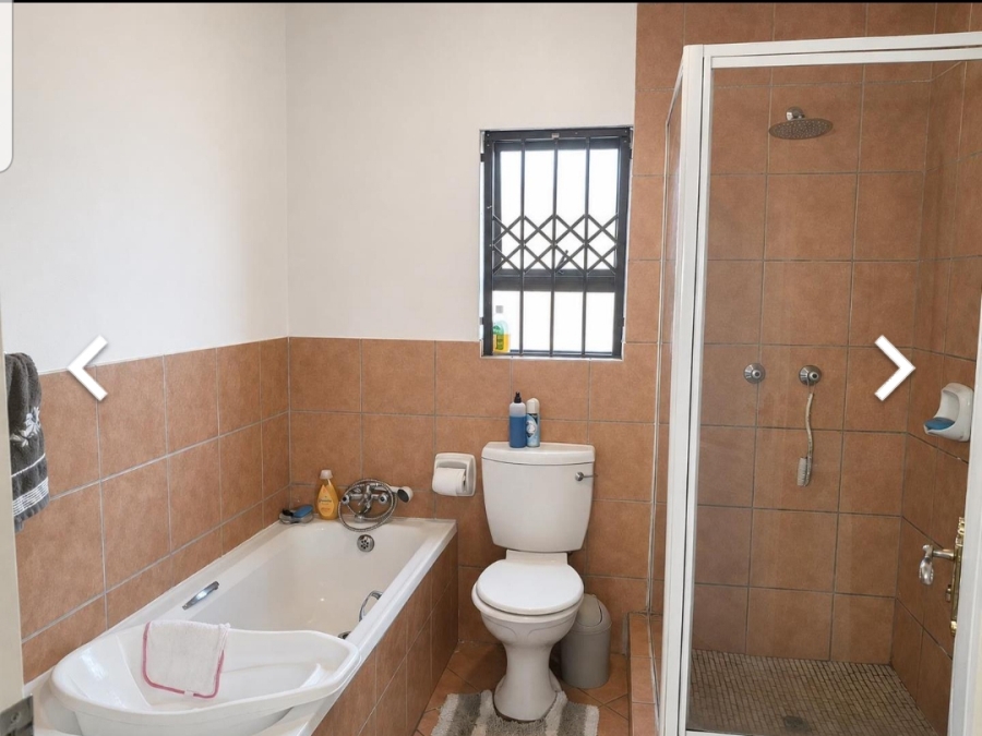 2 Bedroom Property for Sale in Alrode Gauteng