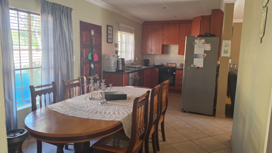 2 Bedroom Property for Sale in Annlin Gauteng