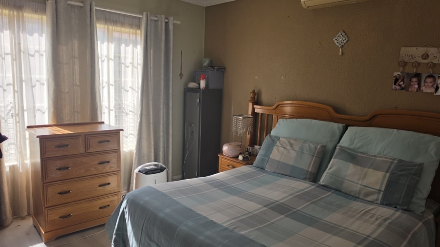2 Bedroom Property for Sale in Annlin Gauteng