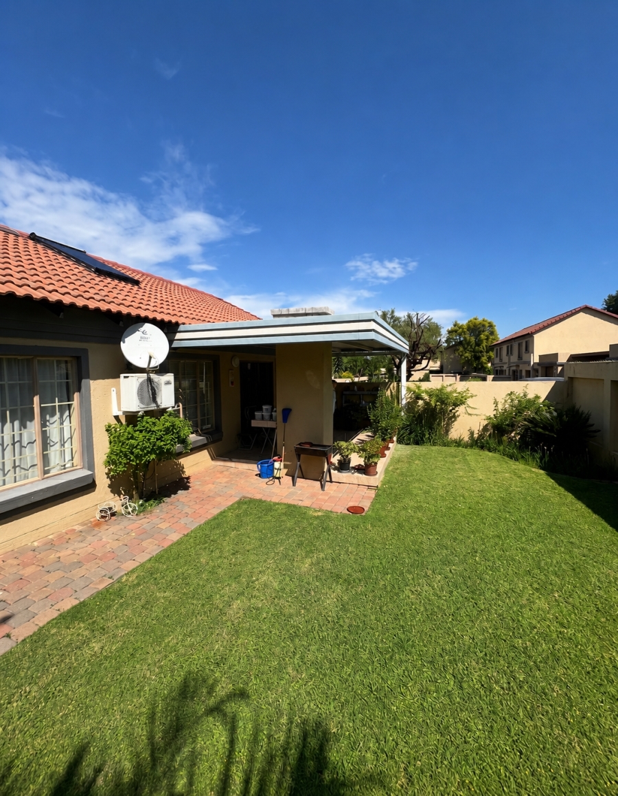 2 Bedroom Property for Sale in Annlin Gauteng