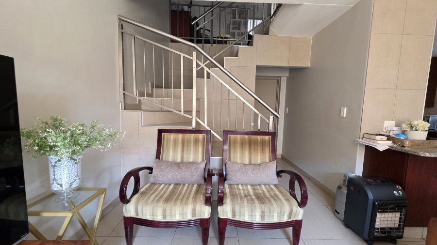4 Bedroom Property for Sale in Oukraal Estate Gauteng