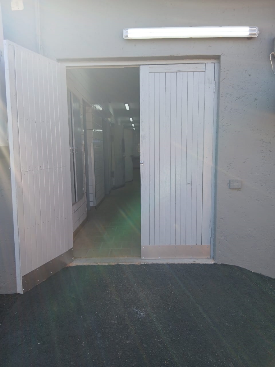 To Let Commercial Property for Rent in Montana Park Gauteng