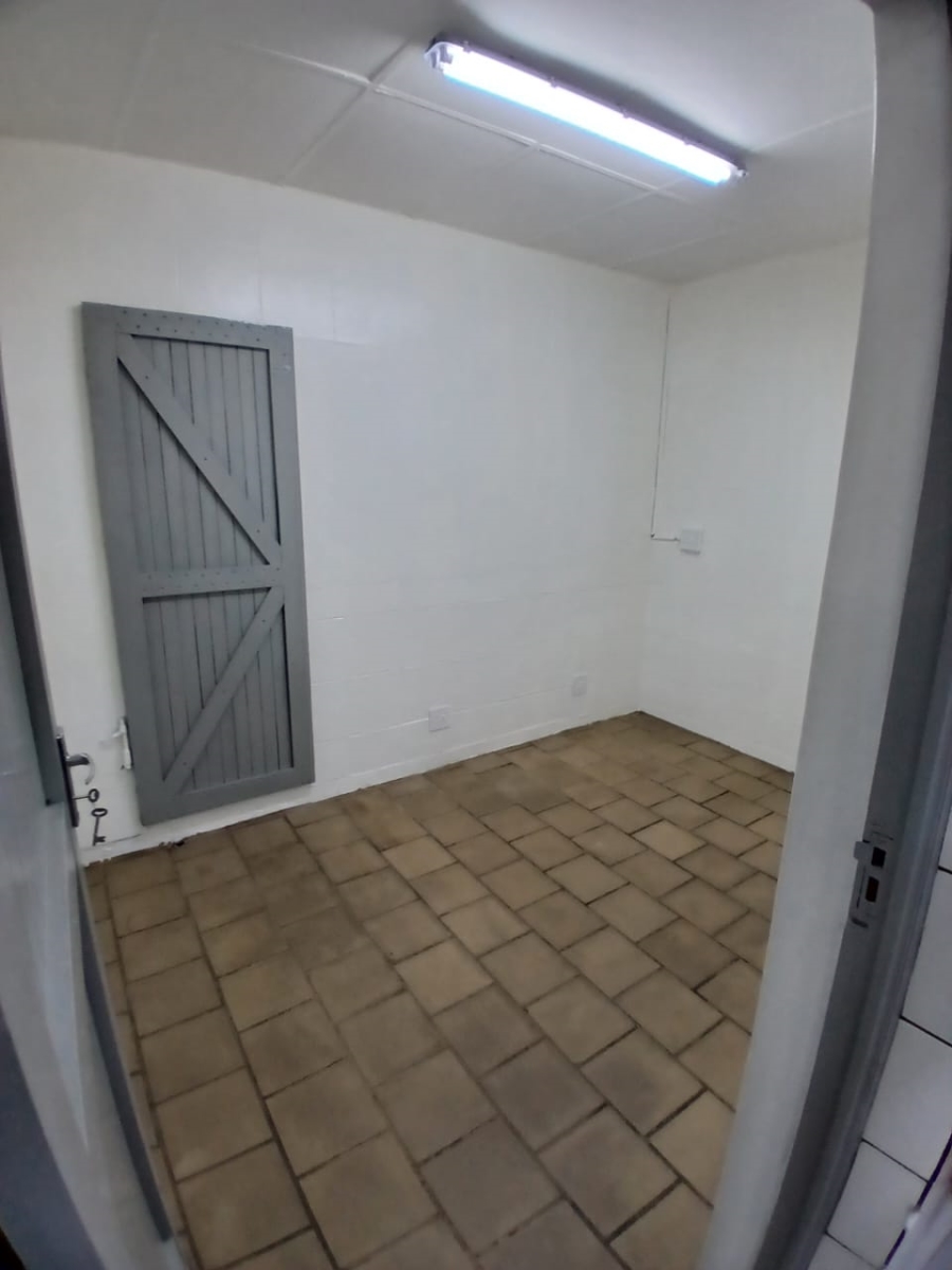 To Let Commercial Property for Rent in Montana Park Gauteng