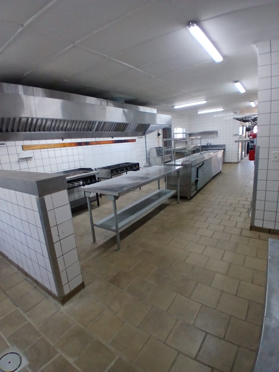 To Let Commercial Property for Rent in Montana Park Gauteng