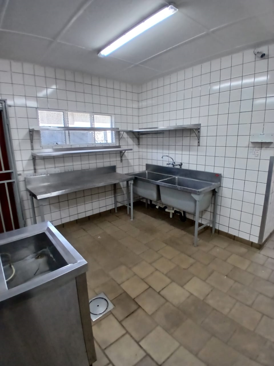 To Let Commercial Property for Rent in Montana Park Gauteng