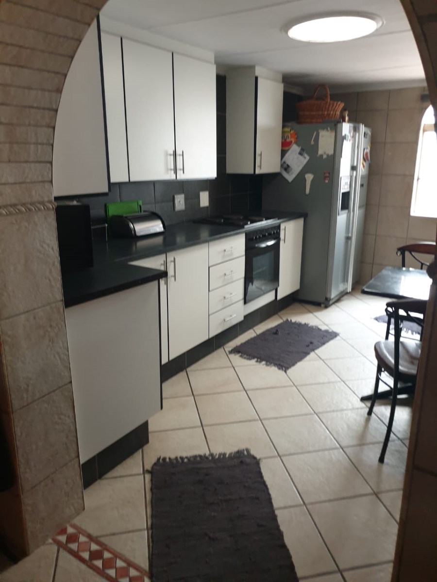 6 Bedroom Property for Sale in Capital Park Gauteng
