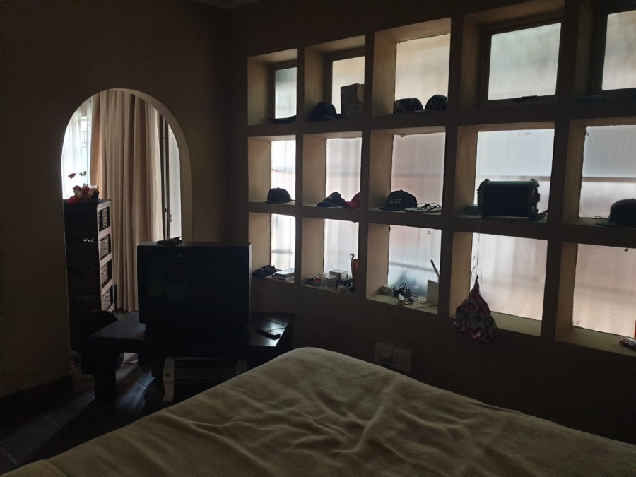 6 Bedroom Property for Sale in Capital Park Gauteng