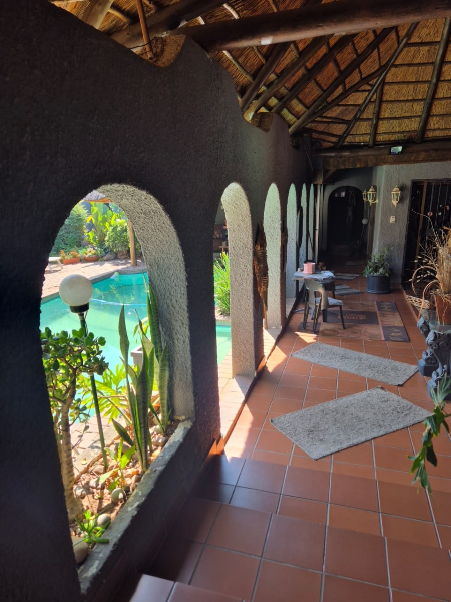 6 Bedroom Property for Sale in Capital Park Gauteng