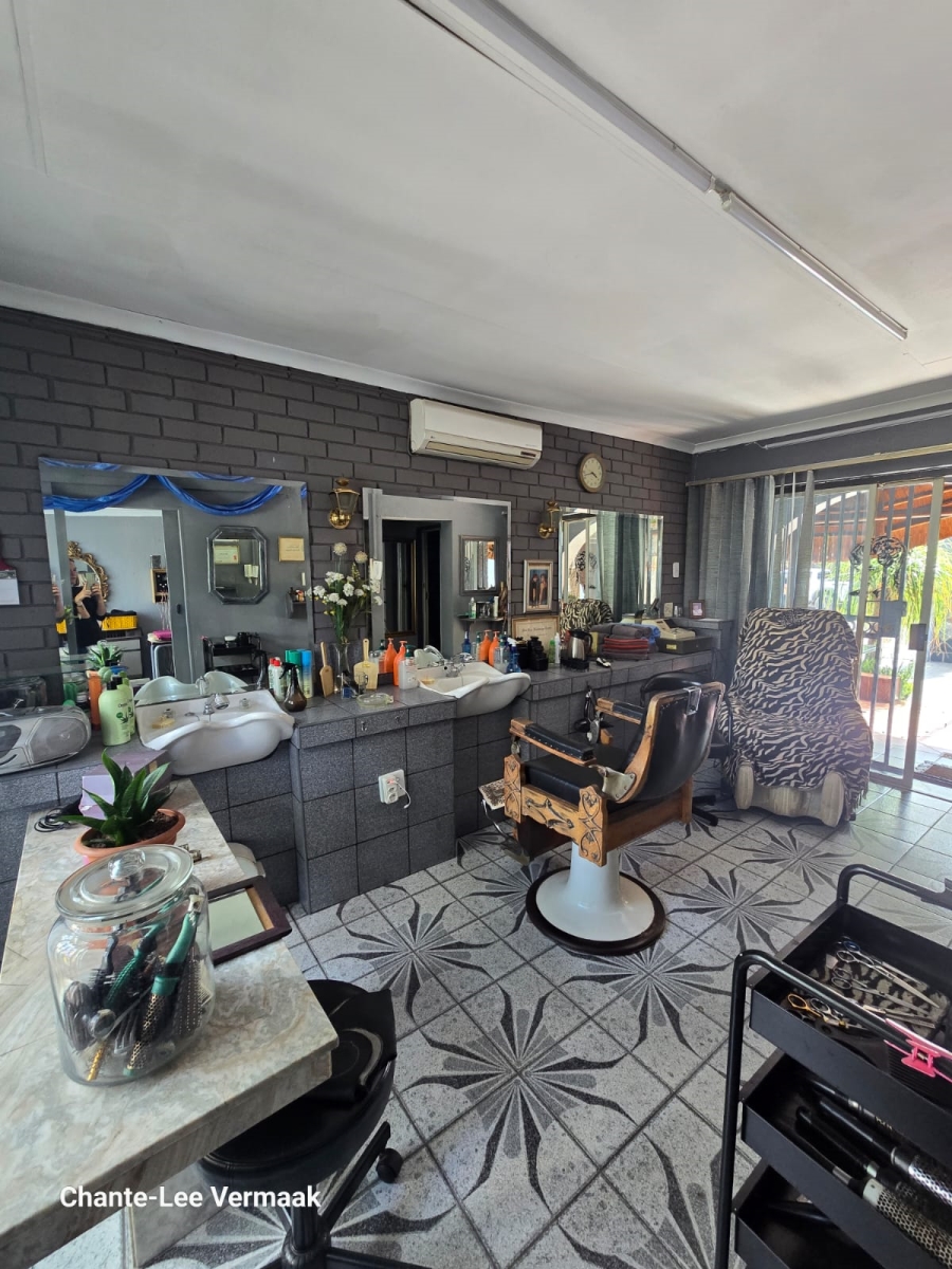 6 Bedroom Property for Sale in Capital Park Gauteng