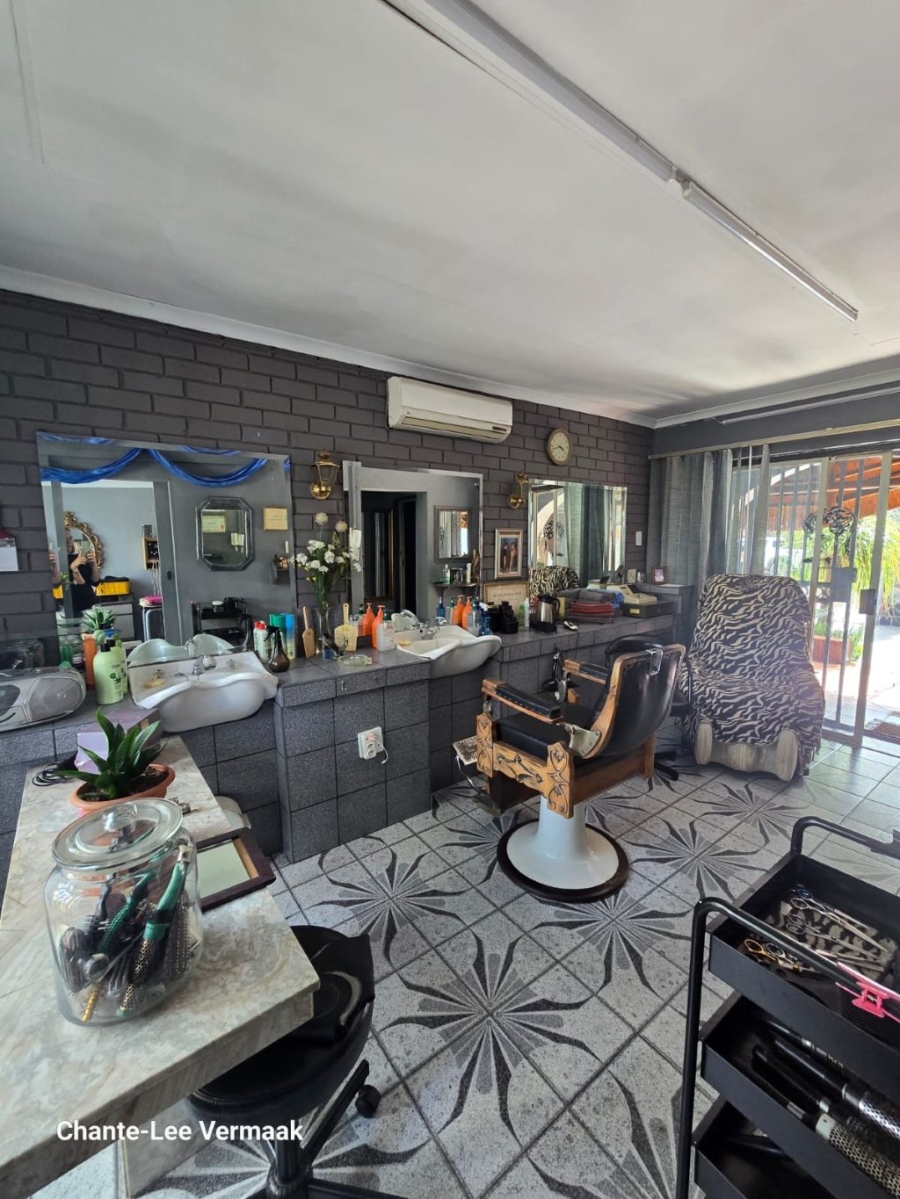 6 Bedroom Property for Sale in Capital Park Gauteng