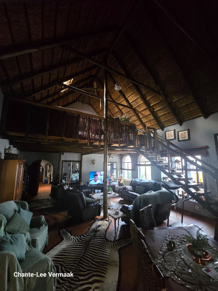 6 Bedroom Property for Sale in Capital Park Gauteng