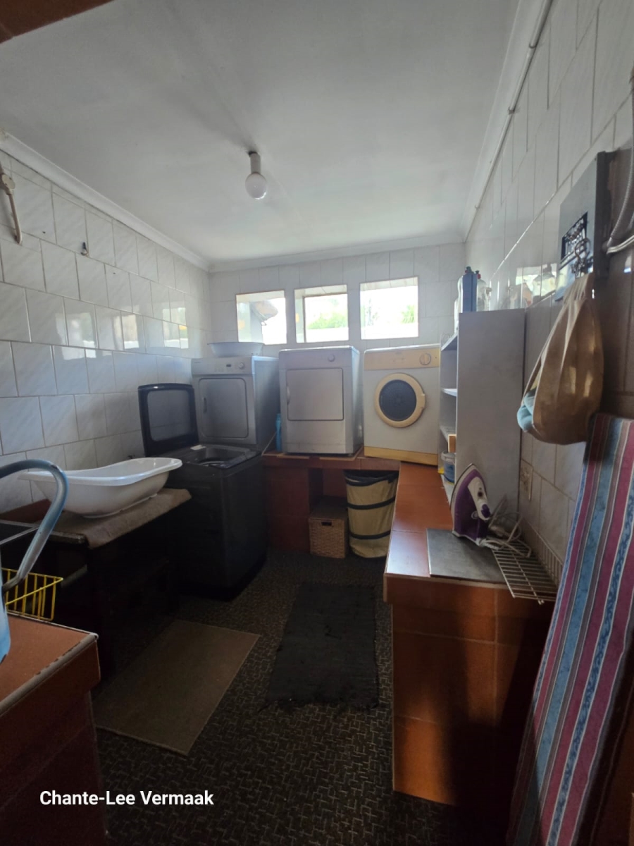 6 Bedroom Property for Sale in Capital Park Gauteng