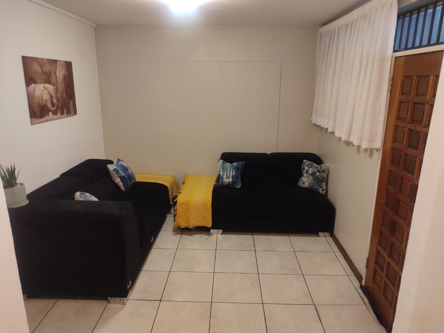 2 Bedroom Property for Sale in Gezina Gauteng