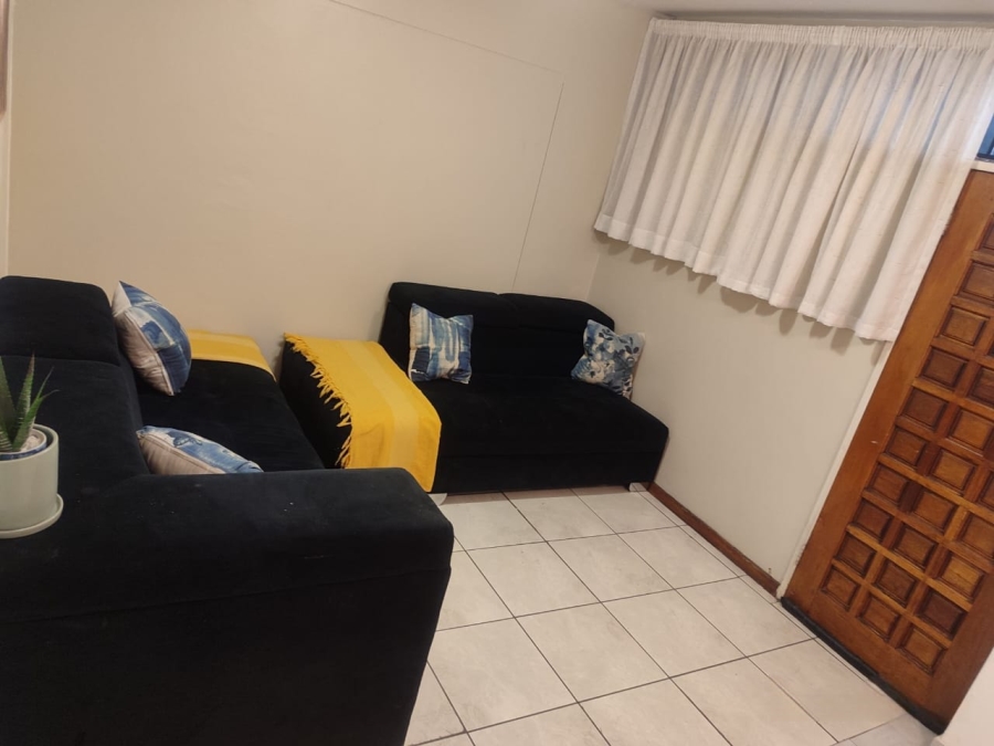 2 Bedroom Property for Sale in Gezina Gauteng