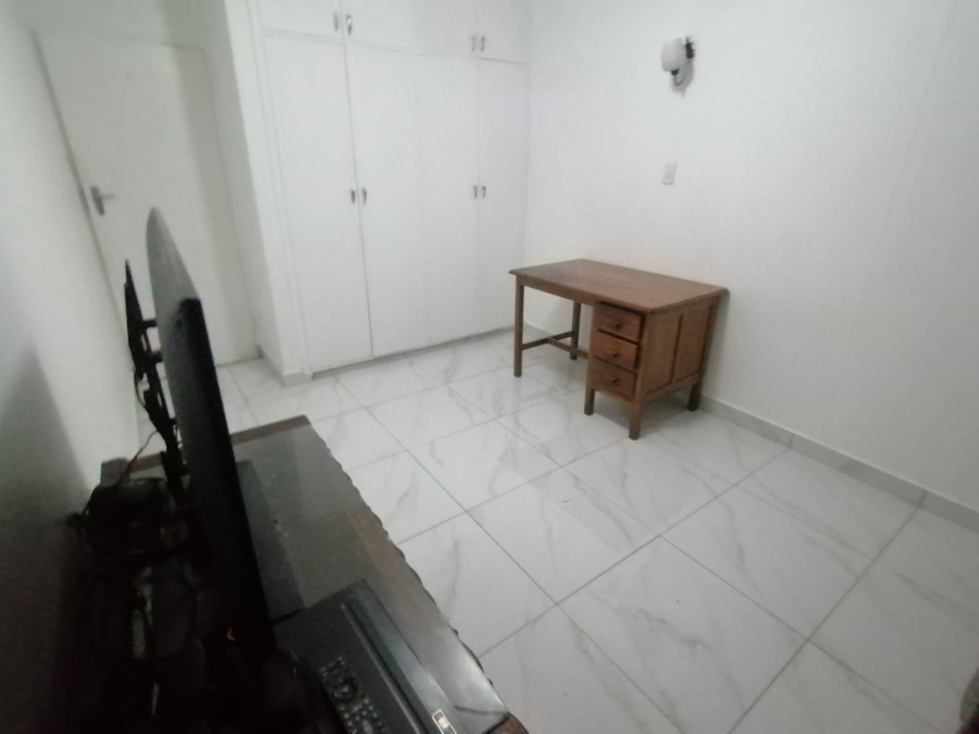 2 Bedroom Property for Sale in Gezina Gauteng