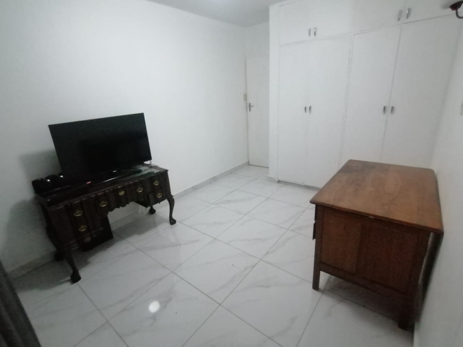 2 Bedroom Property for Sale in Gezina Gauteng
