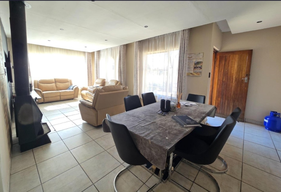 3 Bedroom Property for Sale in Roseacre Gauteng