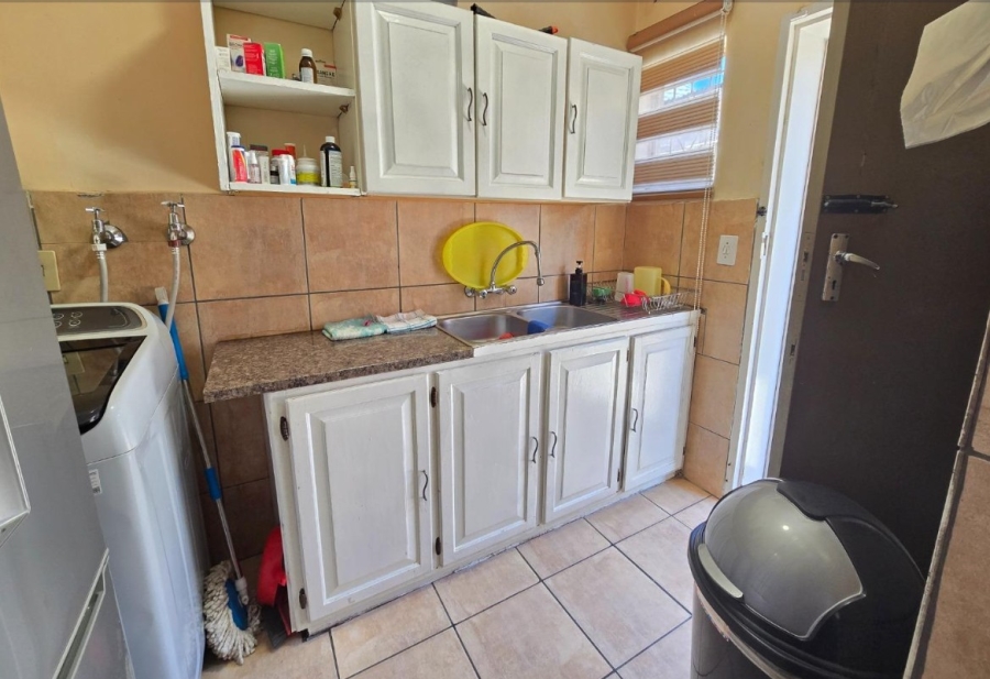 3 Bedroom Property for Sale in Roseacre Gauteng