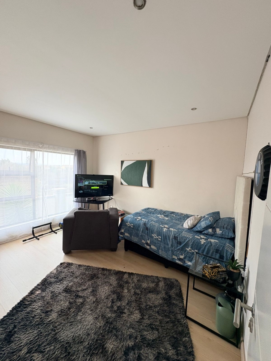 2 Bedroom Property for Sale in Lenasia Gauteng