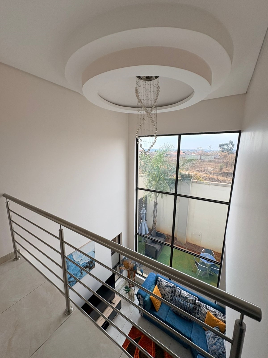 2 Bedroom Property for Sale in Lenasia Gauteng