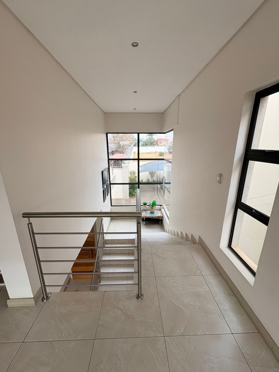 2 Bedroom Property for Sale in Lenasia Gauteng