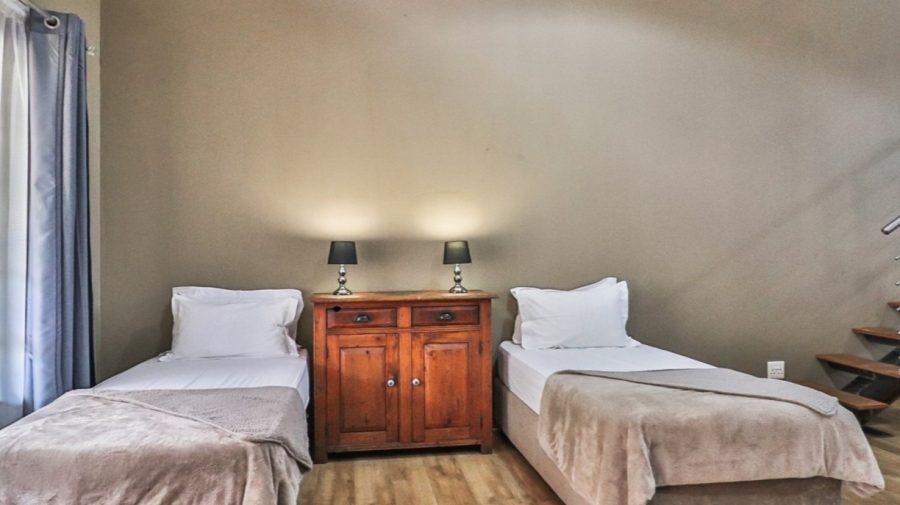 To Let 1 Bedroom Property for Rent in Unitas Park Gauteng