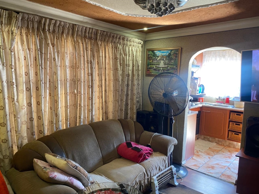 2 Bedroom Property for Sale in Mabopane Gauteng