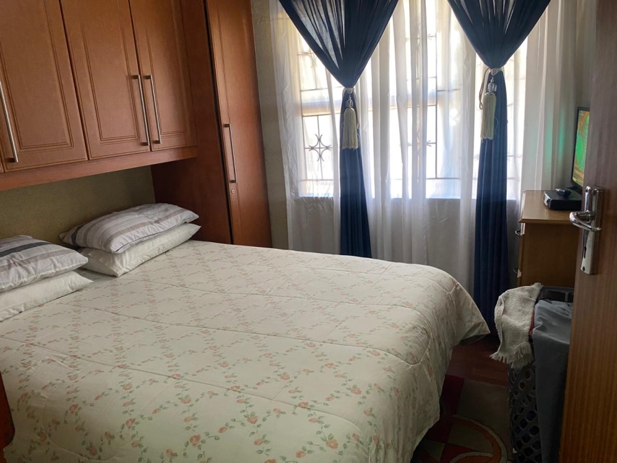 2 Bedroom Property for Sale in Mabopane Gauteng