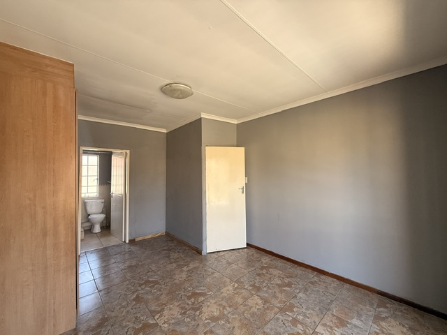 3 Bedroom Property for Sale in Castleview Gauteng
