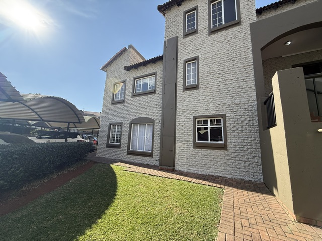 3 Bedroom Property for Sale in Castleview Gauteng