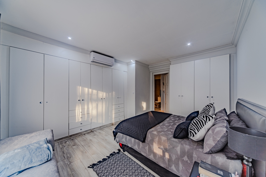 4 Bedroom Property for Sale in Silver Lakes Golf Estate Gauteng