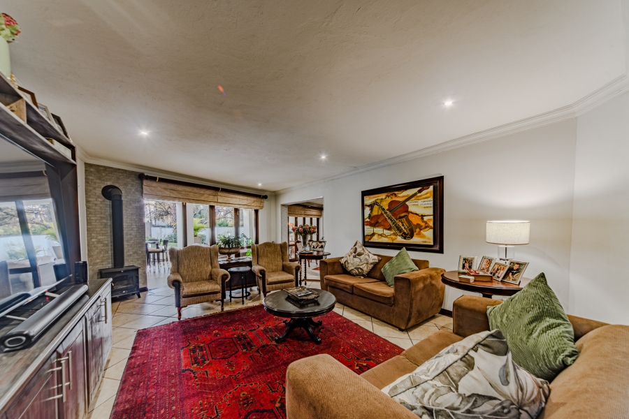 4 Bedroom Property for Sale in Silver Lakes Golf Estate Gauteng