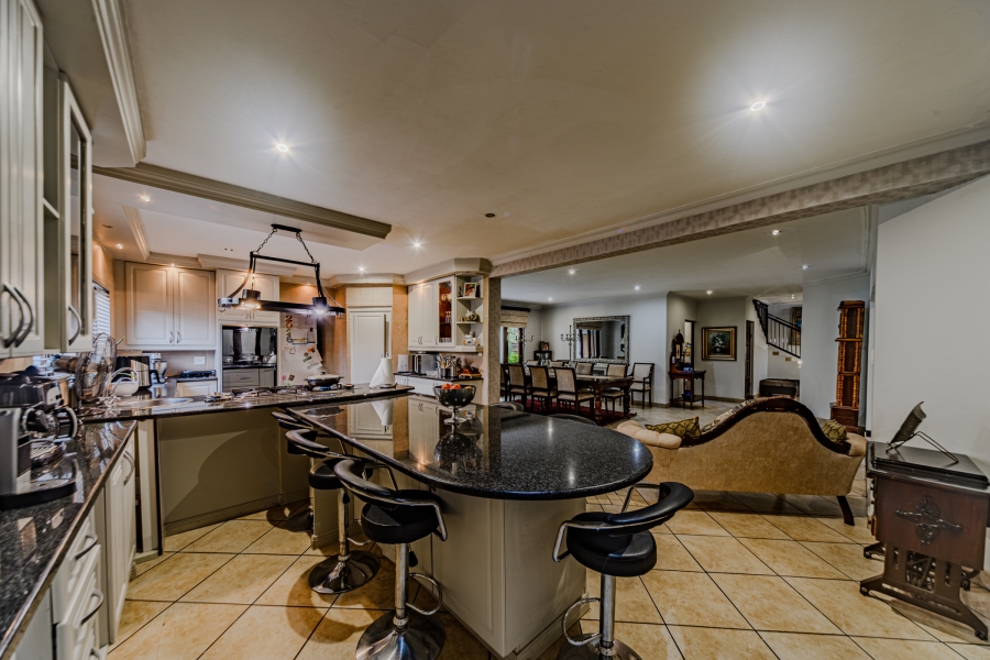 4 Bedroom Property for Sale in Silver Lakes Golf Estate Gauteng