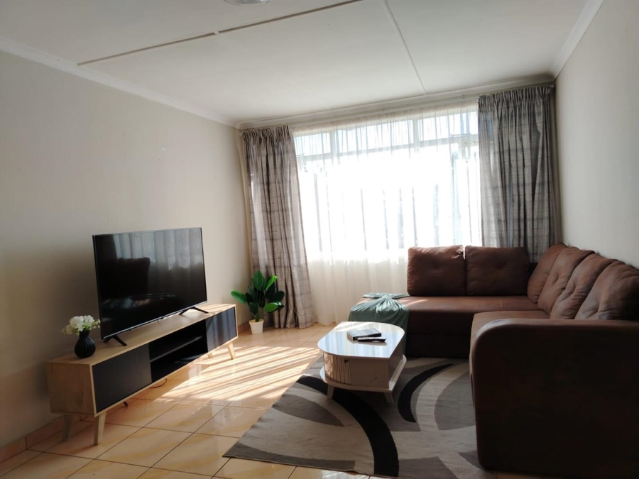 2 Bedroom Property for Sale in Germiston Central Gauteng