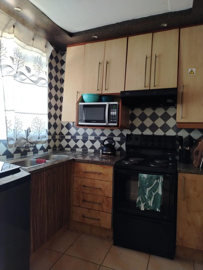 2 Bedroom Property for Sale in Germiston Central Gauteng
