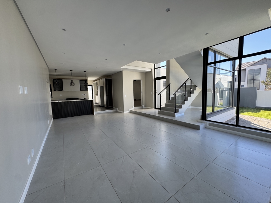 4 Bedroom Property for Sale in Fountainbrook Estate Gauteng