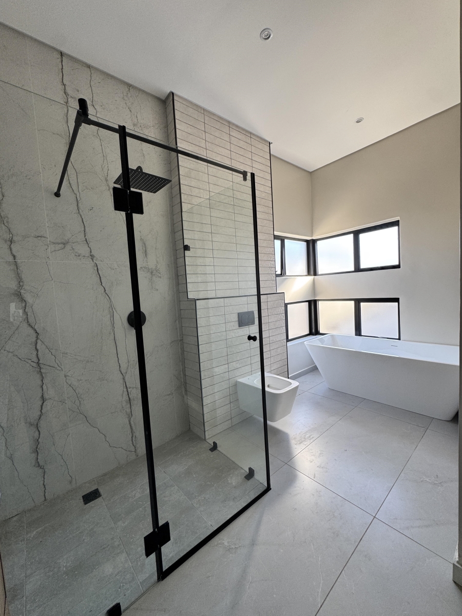 4 Bedroom Property for Sale in Fountainbrook Estate Gauteng