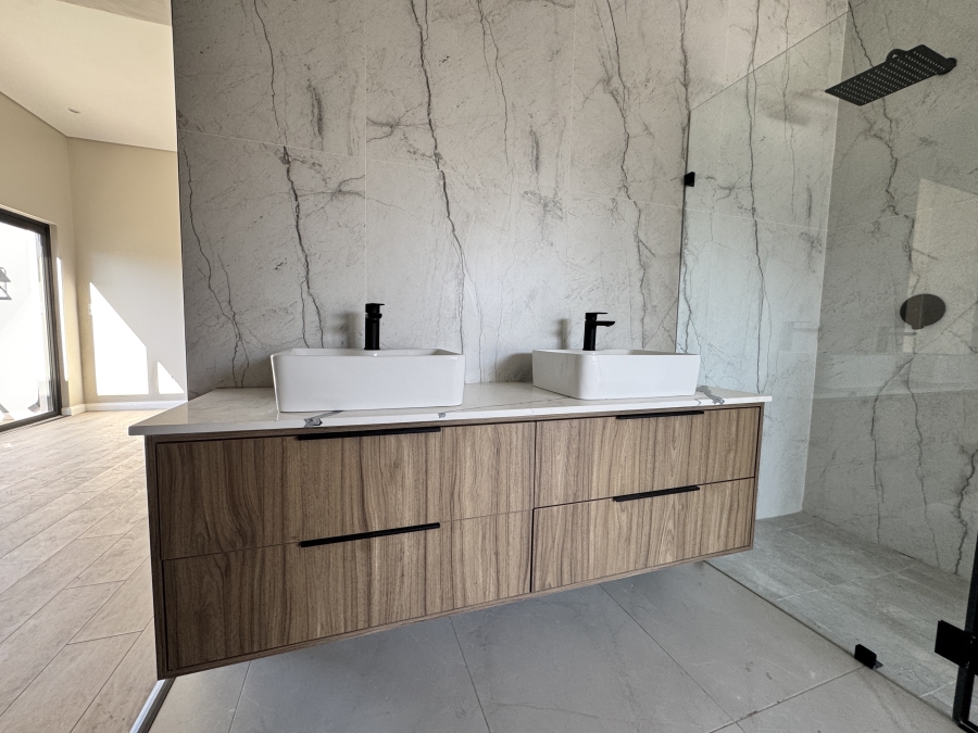 4 Bedroom Property for Sale in Fountainbrook Estate Gauteng