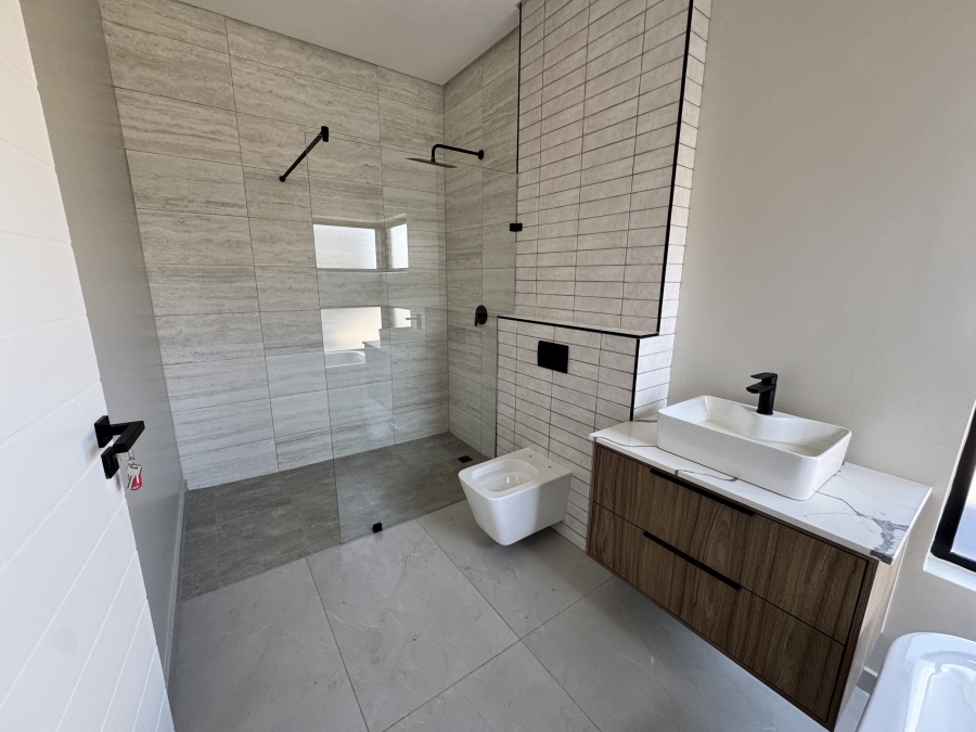 4 Bedroom Property for Sale in Fountainbrook Estate Gauteng