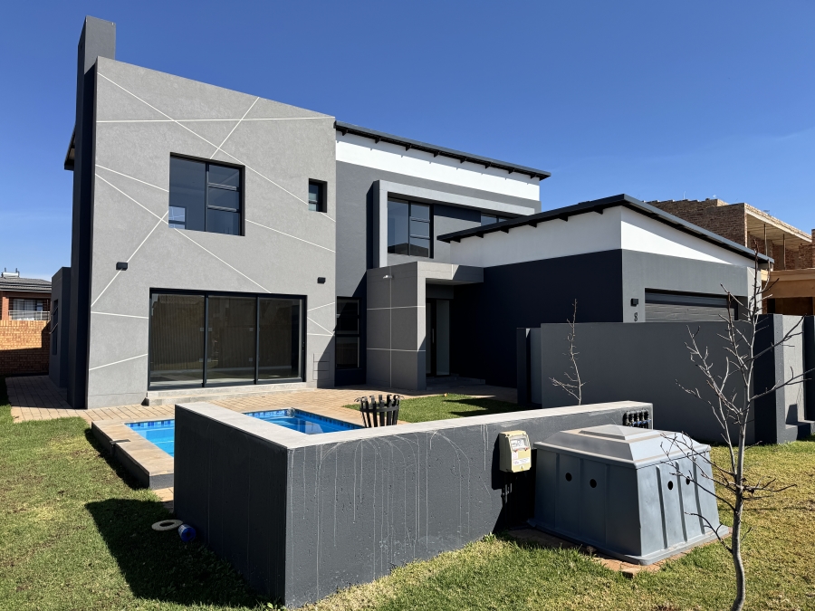4 Bedroom Property for Sale in Fountainbrook Estate Gauteng