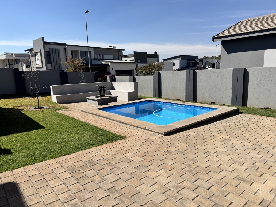 4 Bedroom Property for Sale in Fountainbrook Estate Gauteng