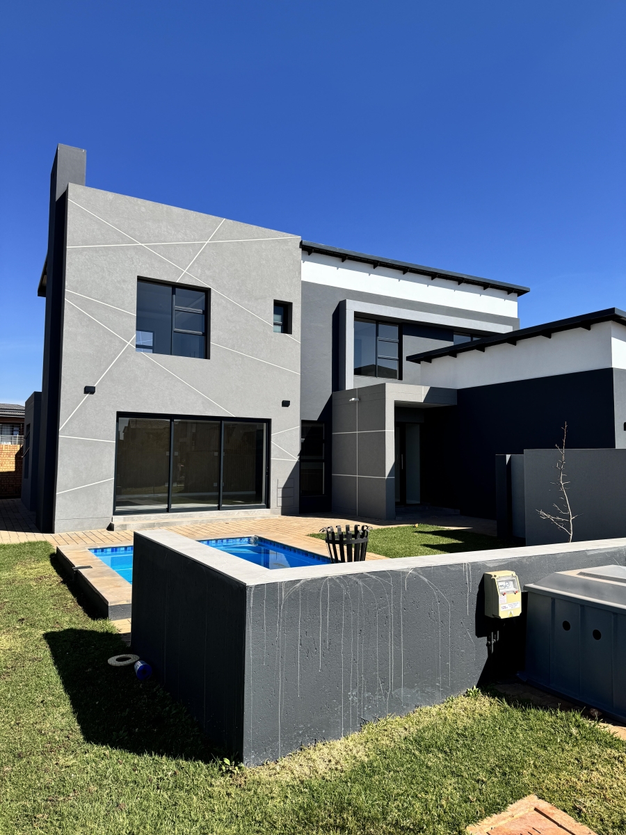 4 Bedroom Property for Sale in Fountainbrook Estate Gauteng