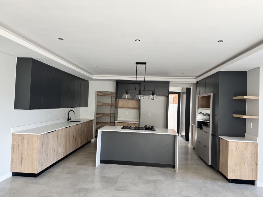 4 Bedroom Property for Sale in Fountainbrook Estate Gauteng