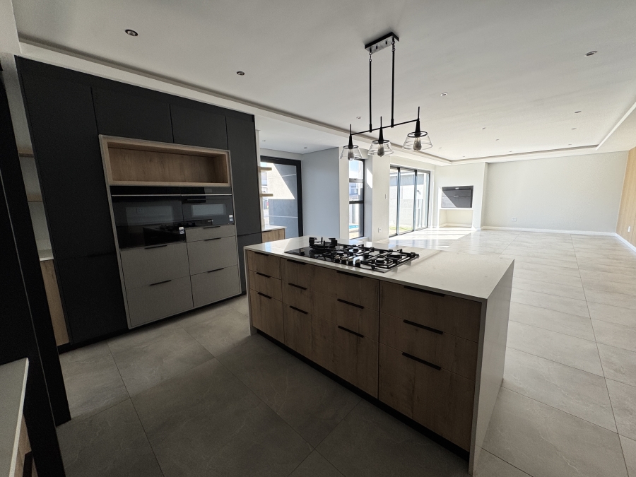 4 Bedroom Property for Sale in Fountainbrook Estate Gauteng