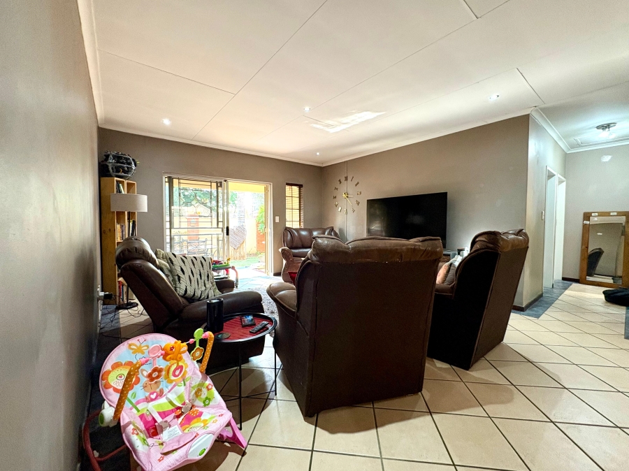 3 Bedroom Property for Sale in Equestria Gauteng