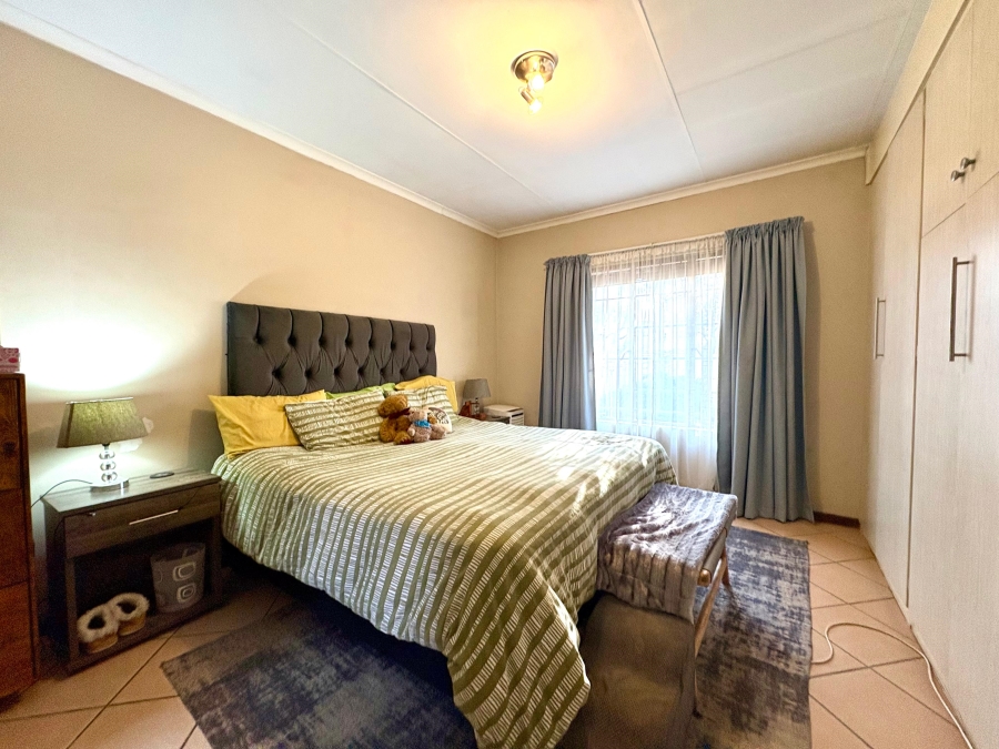 3 Bedroom Property for Sale in Equestria Gauteng