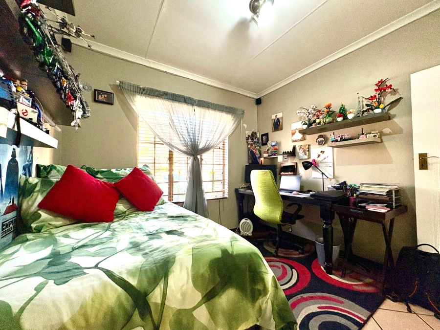 3 Bedroom Property for Sale in Equestria Gauteng