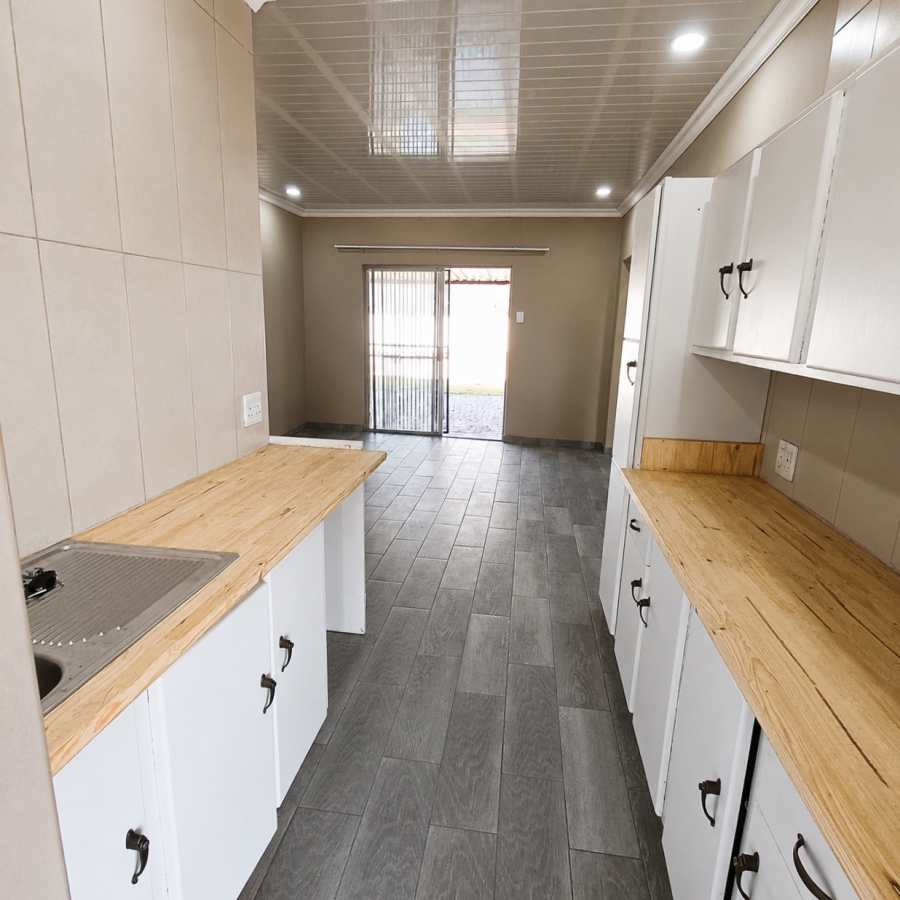 3 Bedroom Property for Sale in Rothdene Gauteng