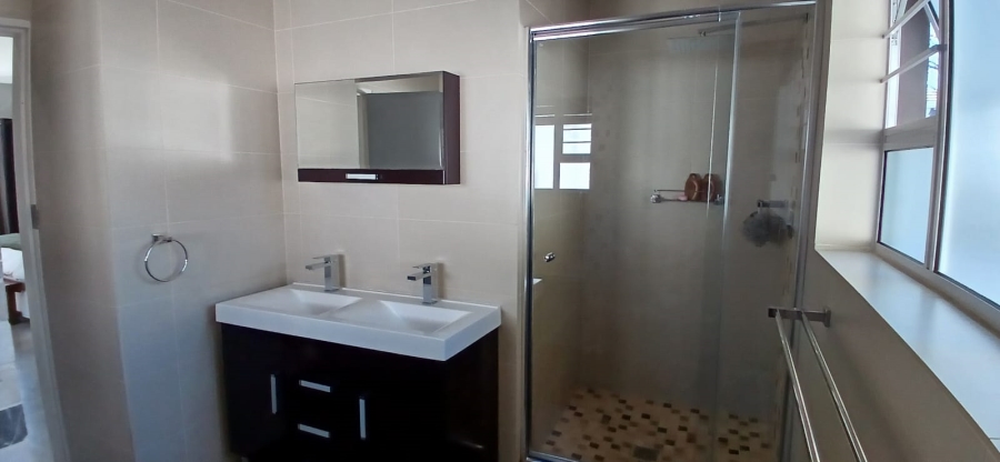 4 Bedroom Property for Sale in Noordheuwel Gauteng