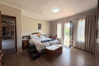 4 Bedroom Property for Sale in Brackendowns Gauteng